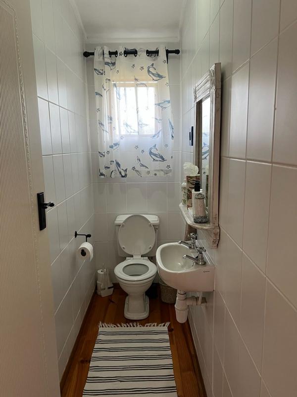 To Let 4 Bedroom Property for Rent in Sedgefield Central Western Cape